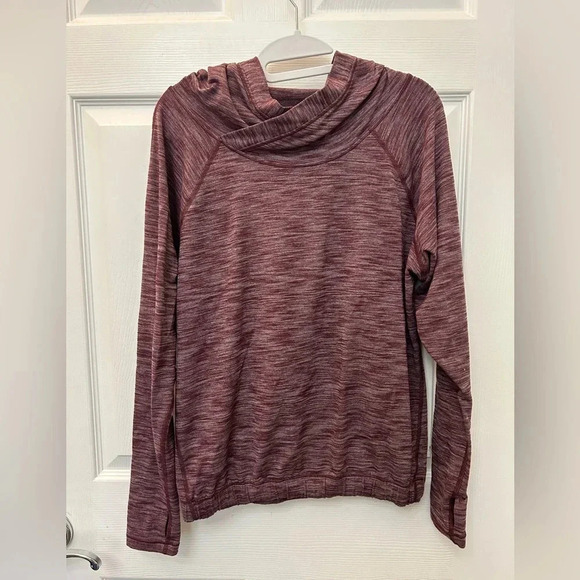 Lululemon Healthy Heart Pullover II size 8 - Picture 2 of 5